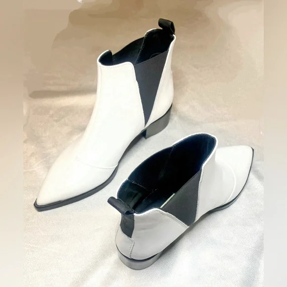 SOLD Acne Studios “Jensen” Chelsea Boots - Picture 5 of 10